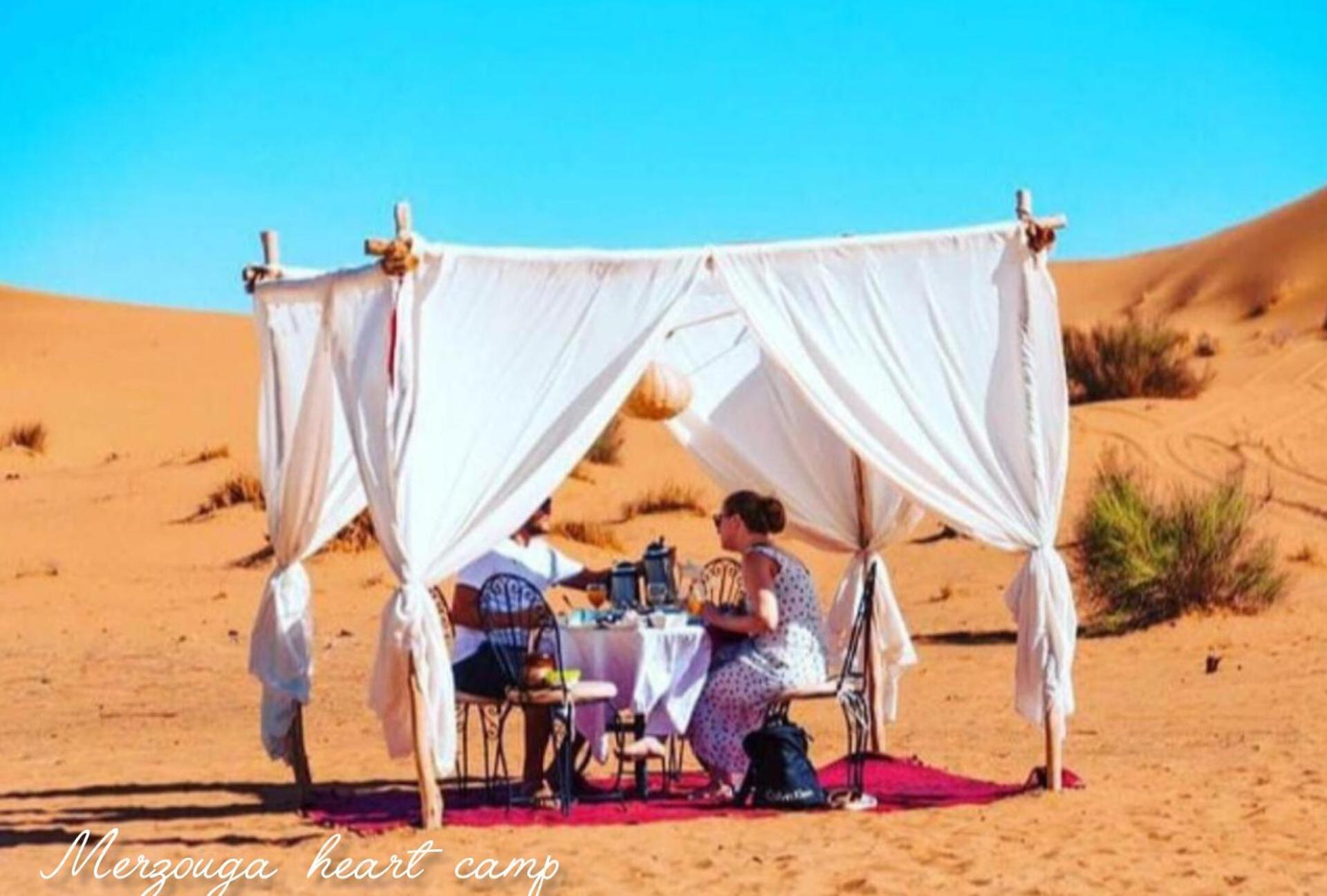Merzouga Heart Camp Zewnętrze zdjęcie